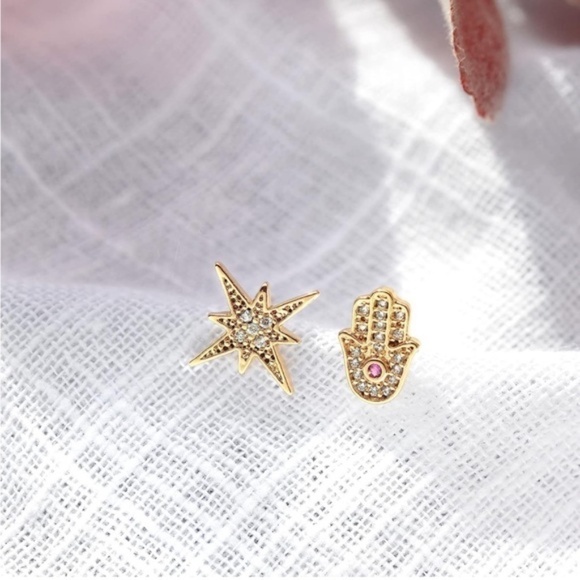GOLD 14k Gold Plated Hamsa Star Cubic Zirconia Stud Earrings - Picture 1 of 3